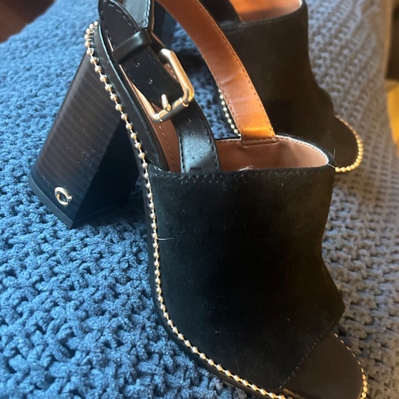 COACH Sandals with gold detail - Picture 2 of 5